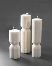 Load image into Gallery viewer, Evie