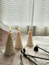 Load image into Gallery viewer, Chánka Christmas Tree