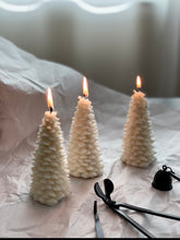 Load image into Gallery viewer, Chánka Christmas Tree