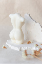 Load image into Gallery viewer, Venus - M