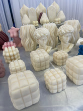 Load image into Gallery viewer, Gloria