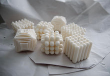 Load image into Gallery viewer, Rebecka