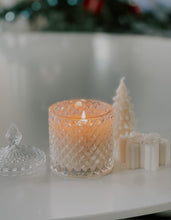 Load image into Gallery viewer, Crystal